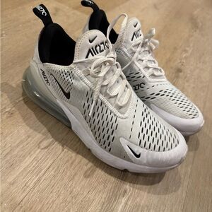 Nike Air Max 270 size 10 women